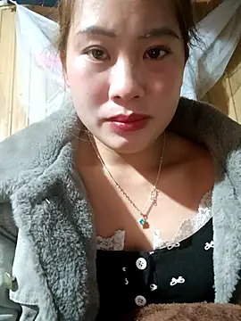 Snapshot of mayni012314 chatting on 01.14.26 mayni012314 online show from 01.14.26