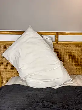 Thick Lucia online show from 03.12.26