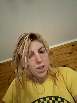 Snapshot of CelestialRuby chatting on 10.01.25 CelestialRuby online show from 10.01.25