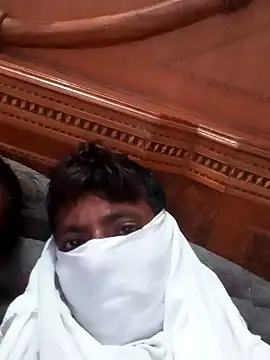 Snapshot of khushaboosexy chatting on 12.14.25 khushaboosexy online show from 12.14.25