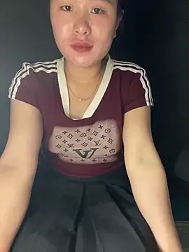 Snapshot of Lylyk2 chatting on 12.15.25 Lylyk2 online show from 12.15.25