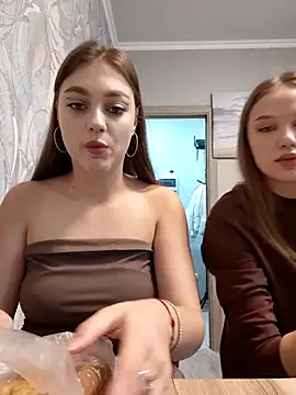 findwayout online show from 12.21.25