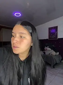 Snapshot of Agatta-X chatting on 12.16.25 Agatta-X online show from 12.16.25