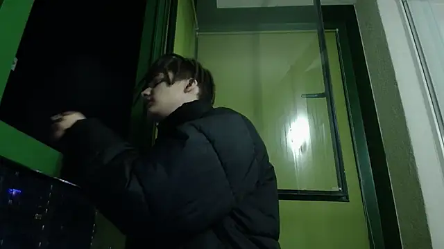 Snapshot of PeachTree chatting on 12.13.25 PeachTree online show from 12.13.25