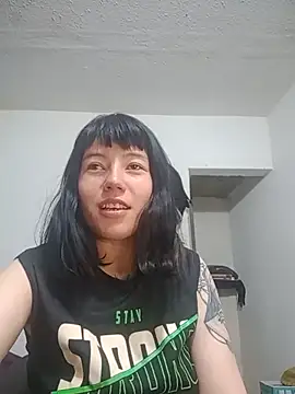 Angeline  Thompson online show from 12.14.25