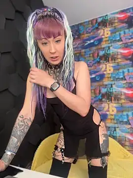 Snapshot of Tattoo__Moon chatting on 05.22.26 Tattoo Moon online show from 05.22.26