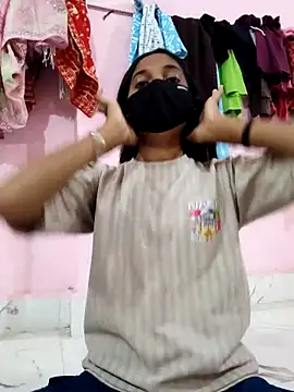 vivi sexe online show from 12.18.25