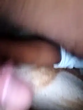 Snapshot of Kwiky7 chatting on 12.22.25 Kwiky7 online show from 12.22.25