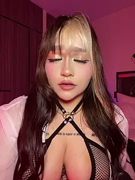 Daniela ruizz online show from 07.12.26