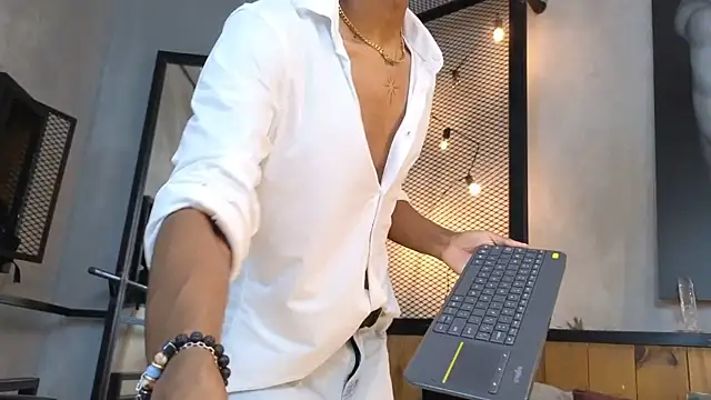 Snapshot of sweet__ethan chatting on 12.14.25 sweet ethan online show from 12.14.25