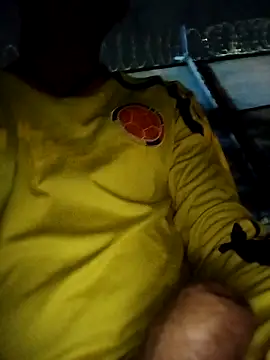 Snapshot of Andreskelly chatting on 02.25.26 Andreskelly online show from 02.25.26