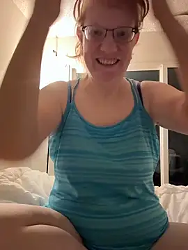 Lenaravenswood online show from 02.02.26