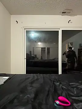 Lenaravenswood online show from 02.22.26