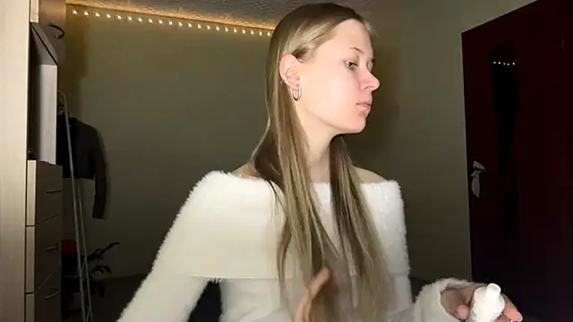 Snapshot of ZaidaSchwarten chatting on 01.12.26 ZaidaSchwarten online show from 01.12.26