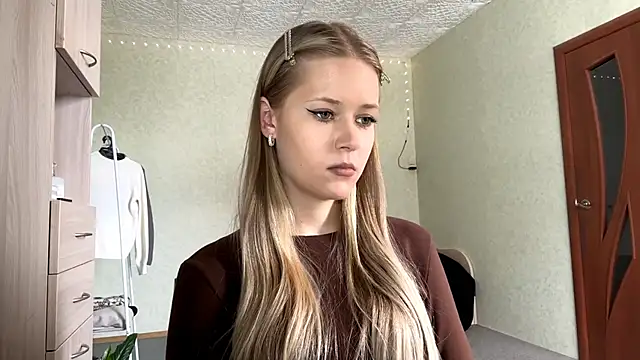 Snapshot of ZaidaSchwarten chatting on 02.26.26 ZaidaSchwarten online show from 02.26.26