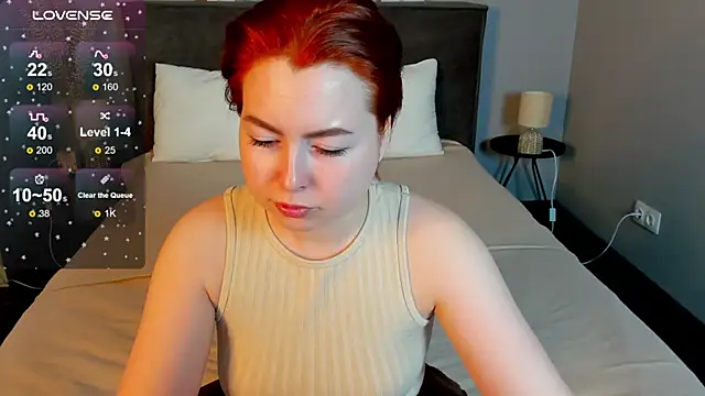 Snapshot of Dakota_Blaze chatting on 12.16.25 Dakota Blaze online show from 12.16.25