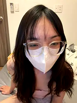 mimichannn99 online show from 12.16.25