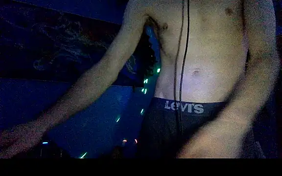 nutt max online show from 12.16.25