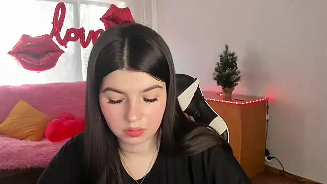 KisaModel online show from 02.19.26