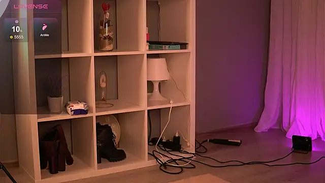 AnneFaris online show from 02.05.26