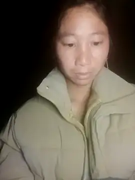 Snapshot of onezezz chatting on 12.13.25 onezezz online show from 12.13.25