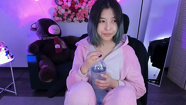 SirenMystiq online show from 04.15.26