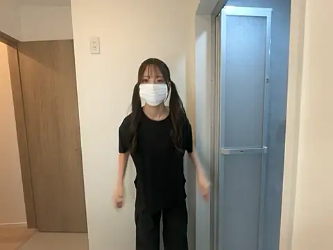 Gokujyo-Namanaka online show from 05.18.26