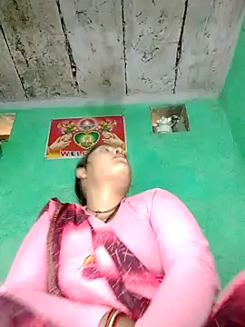 Snapshot of Sk_pinki chatting on 12.17.25 Sk pinki online show from 12.17.25