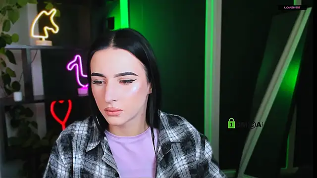 alia skay online show from 04.20.26