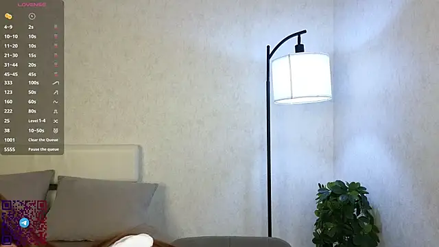 VelvetZephra online show from 05.19.26