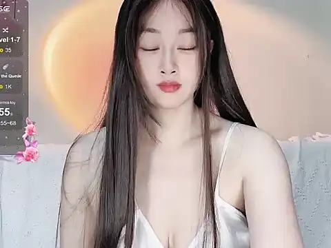 Snapshot of FH-AIAI chatting on 12.14.25 FH-AIAI online show from 12.14.25