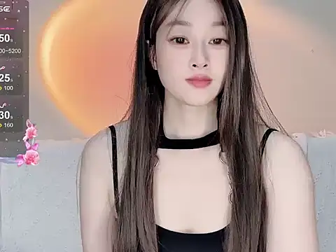 Snapshot of FH-AIAI chatting on 12.15.25 FH-AIAI online show from 12.15.25