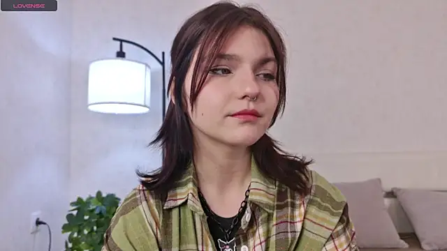Snapshot of NyraVesperis chatting on 05.02.26 NyraVesperis online show from 05.02.26