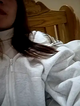 Snapshot of Chinchink2 chatting on 12.14.25 Chinchink2 online show from 12.14.25