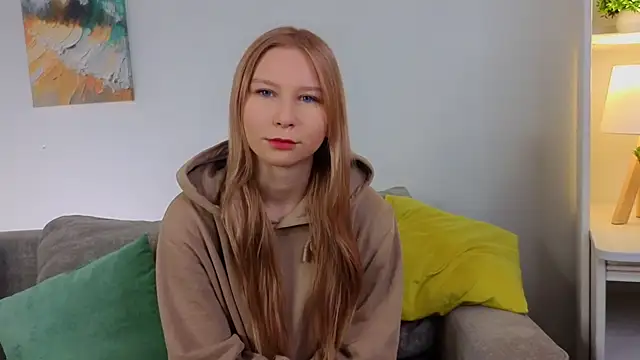 Snapshot of CorrieHighfield chatting on 12.15.25 CorrieHighfield online show from 12.15.25