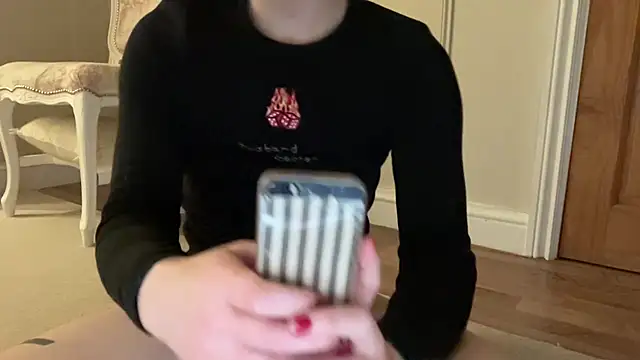 ijustturned18today online show from 12.23.25