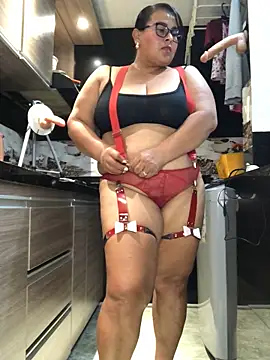 SayMarLuna online show from 04.14.26