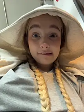 -teenytiny- online show from 02.17.26