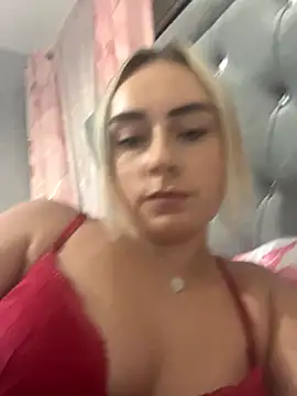 ScarletJ  online show from 12.14.25