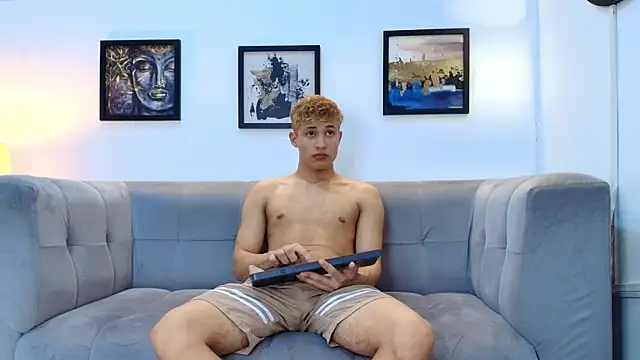 YOUNG GUYS1 online show from 03.20.26