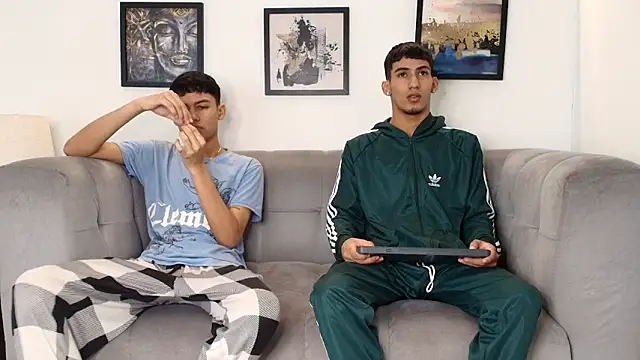 HORNY PRETTY online show from 03.15.26