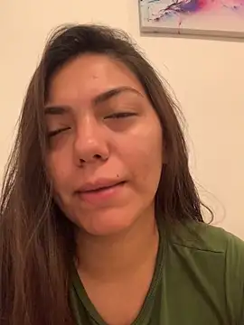 Snapshot of giny_sexii chatting on 12.15.25 giny sexii online show from 12.15.25