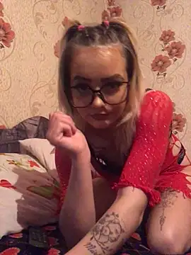 Barbika19 online show from 12.18.25