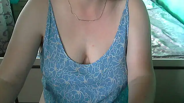 Snapshot of milfstress chatting on 05.28.26 milfstress online show from 05.28.26