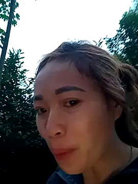 little-effy online show from 04.01.26