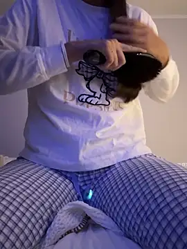 Snapshot of soykittyy444 chatting on 05.17.26 soykittyy444 online show from 05.17.26