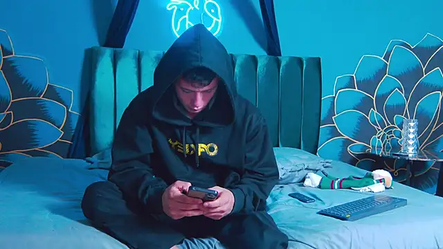 MagnusKnight  online show from 01.09.26