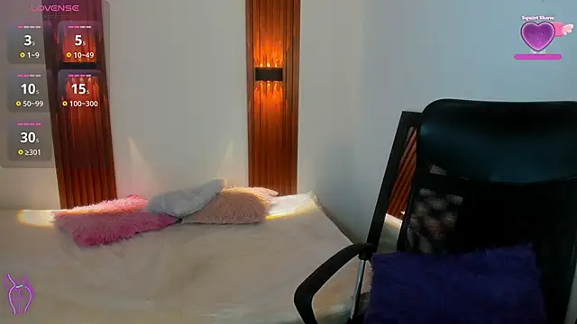 VivianOwen9 online show from 01.17.26