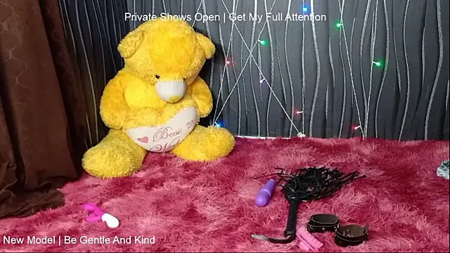 khushigoesnaughty0 online show from 02.03.26