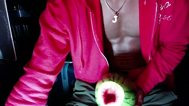 ISLANDBANANA1 online show from 12.15.25